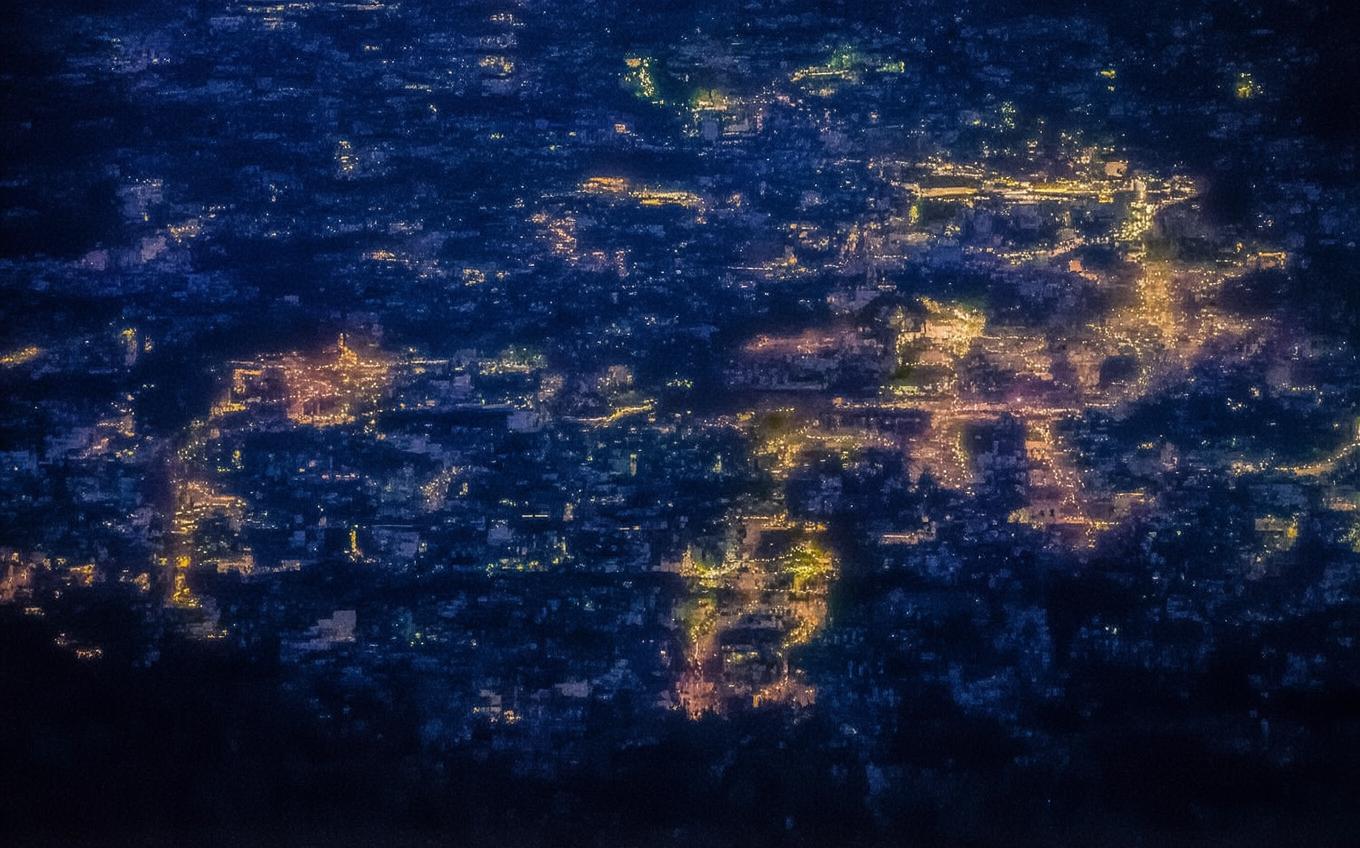 Analysis of a Classic Chinese Poem: 夜半乐·冻云黯淡天气