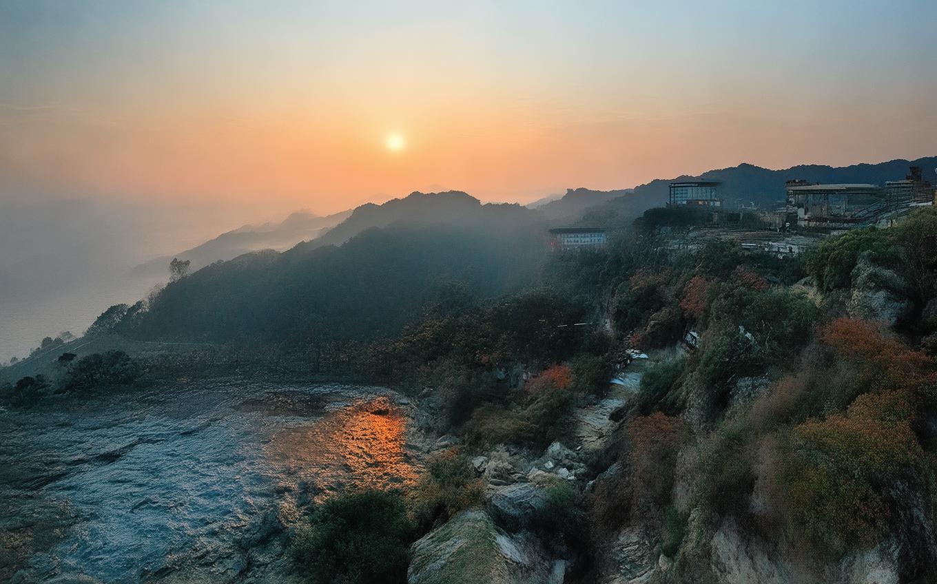 Analysis of a Classic Chinese Poem: 夏日叹