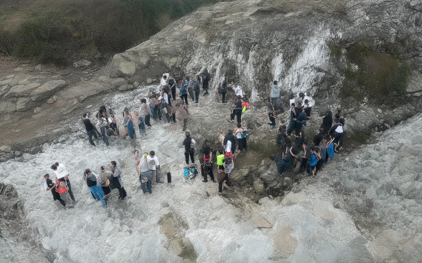 Analysis of a Classic Chinese Poem: 永遇乐·京口北固亭怀古