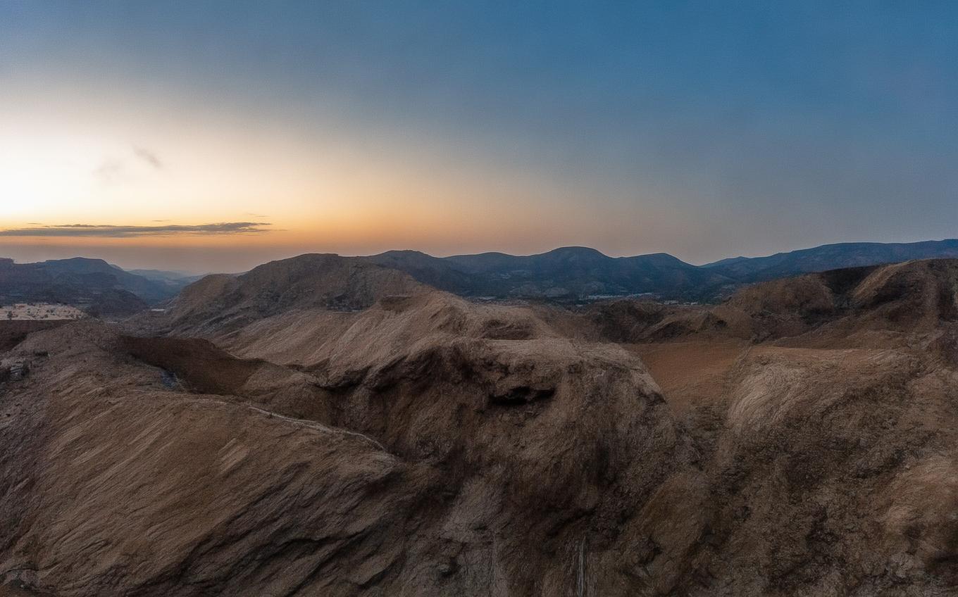 Analysis of a Classic Chinese Poem: 蜀道难