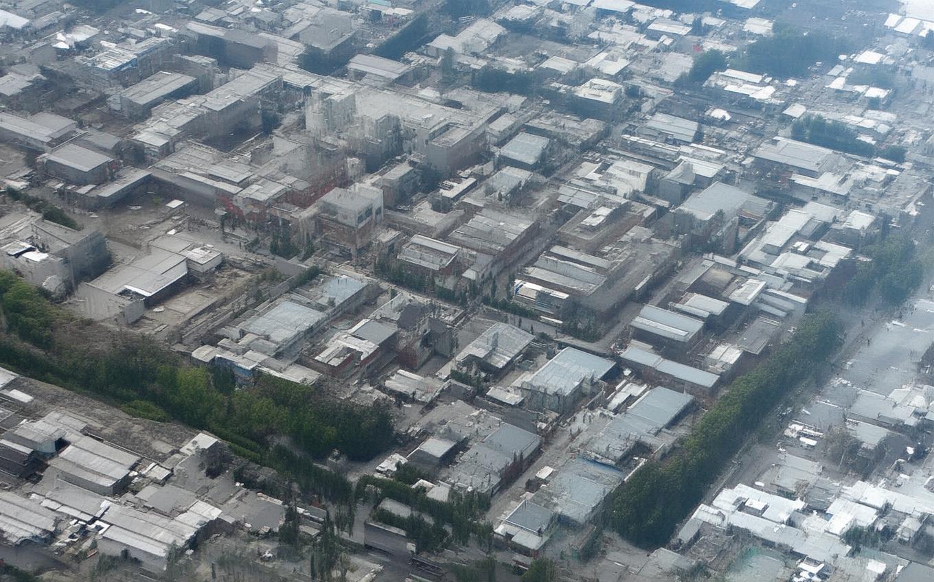 Analysis of a Classic Chinese Poem: 殿前欢·梅花